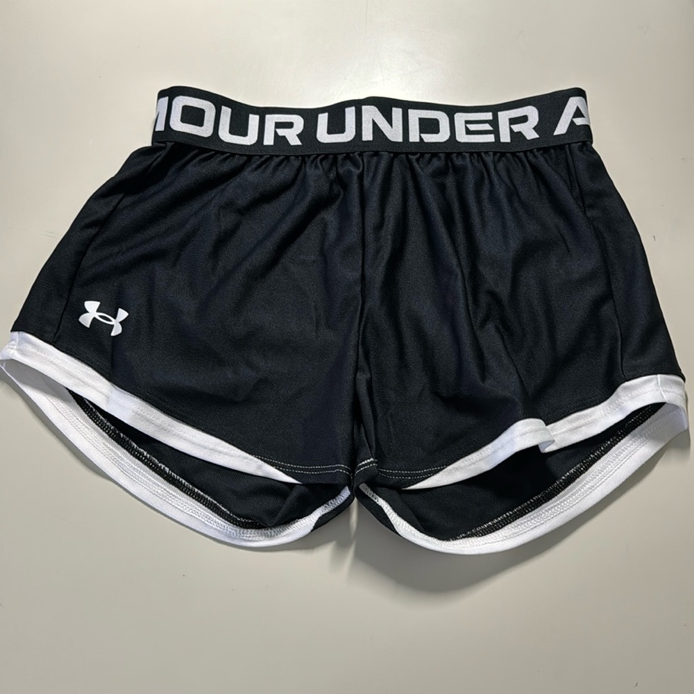 Girls UnderAmour shorts